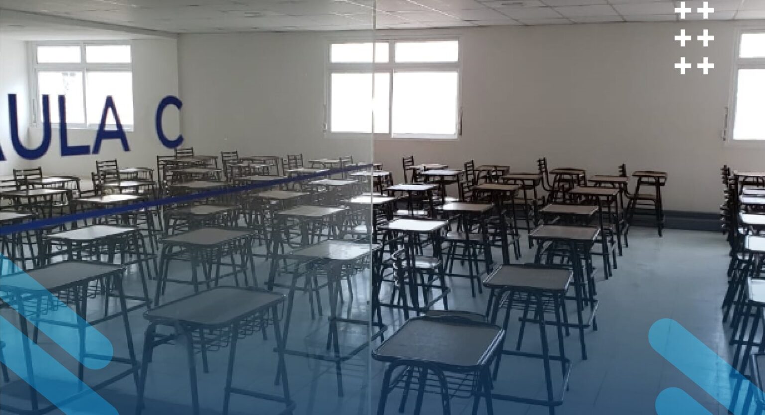 Estudiantes del Instituto Ceted en clase